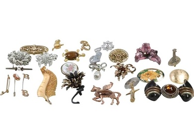 24 Assorted Large Lot of Assorted Costume Pins in Gold Tone, Silver Tone, Enameled, Tiger Eye