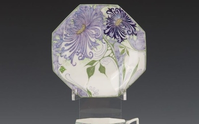 J.W. van Rosum - Rozenburg Den Haag - eggshell cup and saucer, decor of purple chrysanthemums (1)