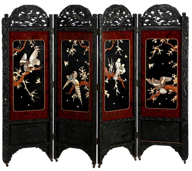 (-), 4-turn lacquered folding screen with carvings of...