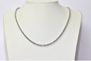 6.36 Ct tennis Diamond necklace in 18kt gold - Size: 44 cm. NO reserve price.