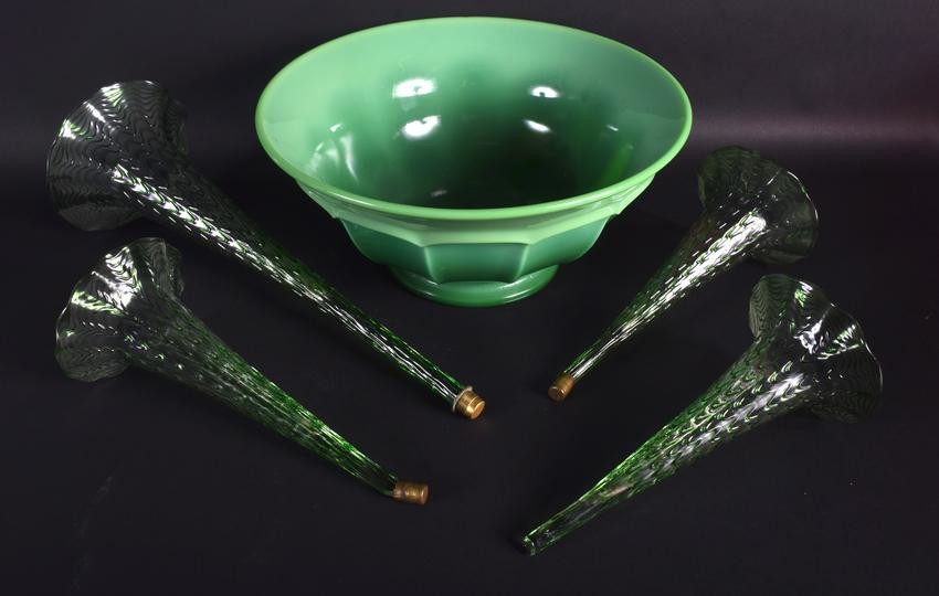 A 1950S URANIUM GREEN GLASS DECO STYLE BOWL together