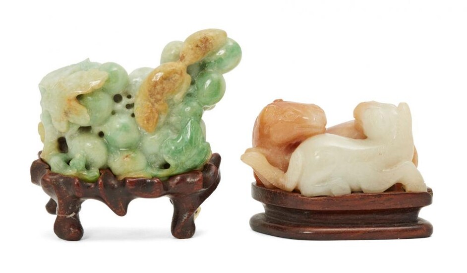 A Chinese jadeite carving depicting a squirrel...