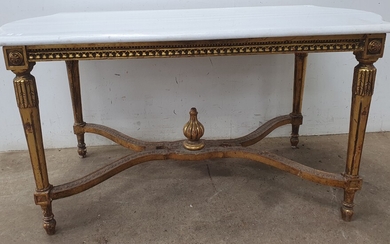 A FRENCH STYLE MARBLE TOP COFFEE TABLE