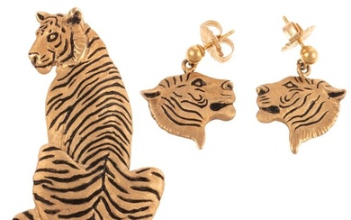 A Gayle Bright Set of Tiger Jewelry in 14K