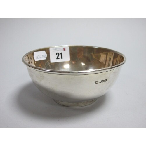 A Hallmarked Silver Bowl, MH&CoLd, Sheffield 1925, of plain ...