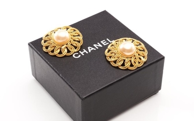 A PAIR OF EARRINGS BY CHANEL