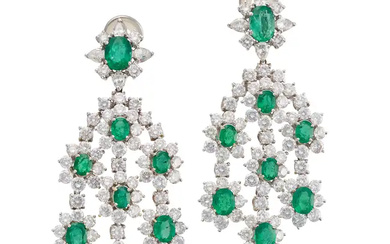 A PAIR OF EMERALD AND DIAMOND DROP EARRINGS each s ...
