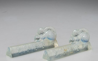 A PAIR OF JOBLINGS OPALIQUE GLASS PAPERWEIGHTS, CIRCA 1930S