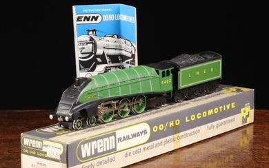 A Wrenn W2209 ''Golden Eagle'' A4 Pacific LNER Apple Green Locomotive, carriage no 4482, in it's ori