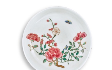 A famille-rose 'floral' dish, Qing dynasty, Yongzheng period | 清雍正 粉彩花卉紋盤
