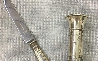 A solid silver-handled cheese knife, by 'Edward Viners'. Sheffield...