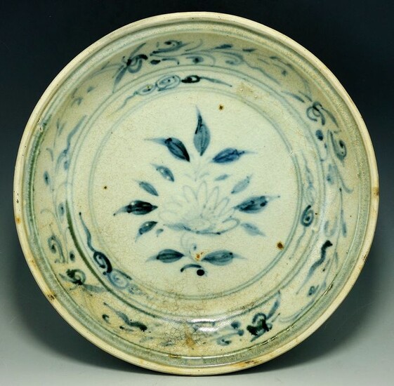Ancient Chinese Ceramic Hoi An Hoard Shipwreck Blue & White Dish - 234mm diam