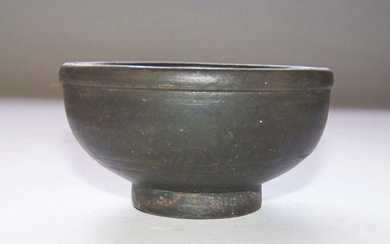 Ancient Roman Earthenware (B-144) Gallo Roman terra nigra dish with wheel stamp - 4×0×8 cm - (1)