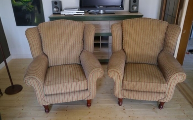 Armchair, Country house club armchairs (2)
