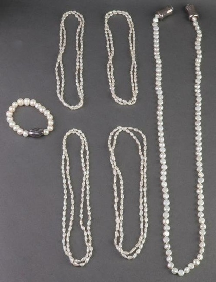 Assortment of Pearl Beaded Necklaces & Bracelet, 6