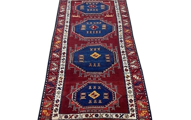 Azarbaijan - Carpet - 285 cm - 150 cm