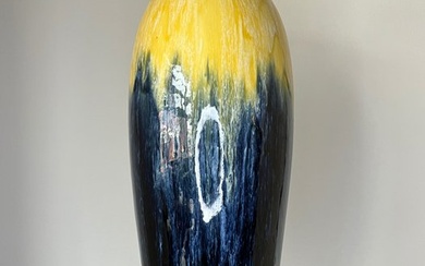 Boch Frères, Keramis, Keramis Boch - Charles Catteau - Vase - Extra-Large Vase 49 cm!! - Creamware