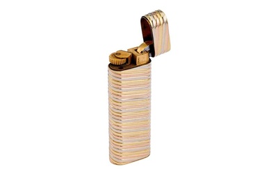 CARTIER CIGARRETETE LIGHTER. 18K WHITE, ROSE AND YELLOW GOLD.