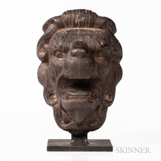 Cast Iron Lion Head Architectural Fitting
