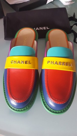 Chanel - Pharrell Williams x Chanel SS19 Capsule Collection Loafers Mules  Mules - Size: FR 40.5 in Italy