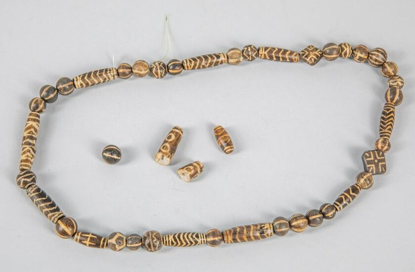 Collection of Antique Pumtek PYU Beads Necklace