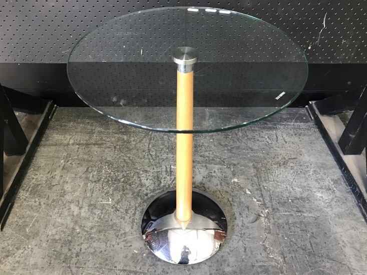 Contemporary Side Table with Tempered Glass Top and Chrome Base (H:63 D:43cm)
