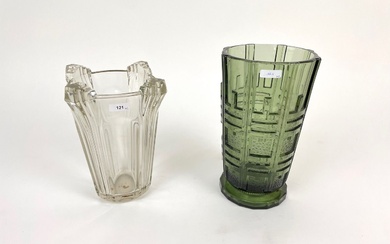 Deux vases d'époque Art déco, circa 1930,... - Lot 121 - Phoenix Auction