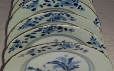 Dish (6) - Porcelain - In the garden - China - 18th century