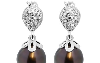 Drop Earring 14K White Gold with 10mm Freshwater Grey Pearl and diamonds