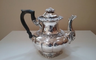 Hot water jug, Teapot (1) - .813 silver - Germany - First half 19th century