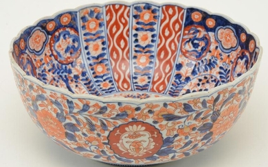 Imari Punch Bowl, Japan, Meiji Period 19th century, the