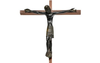 Jean LAMBERT-RUCKI (1888 - 1967) Christ en croix sculpture en bronze à...