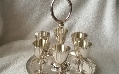 Joseph Rogers & Sons Sheffield - Joseph Rogers & Sons Sheffield - Rare serving holder complete with 6 egg cups or Cruet Cups. (7) - Silverplate