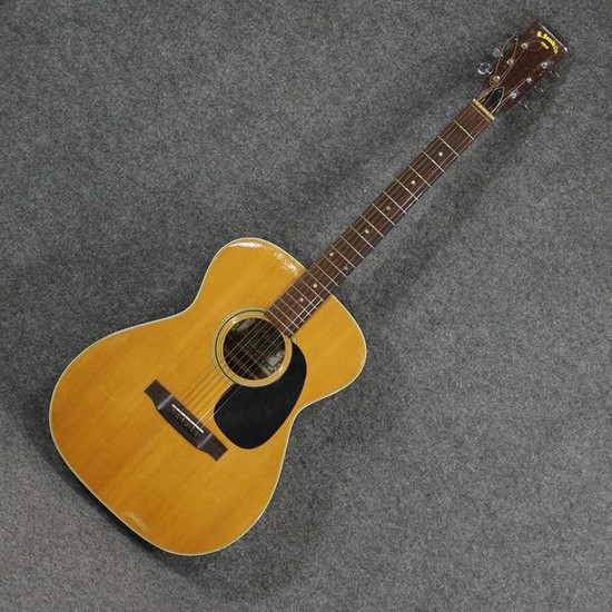 K Suzuki Acoustic Folk Guitar