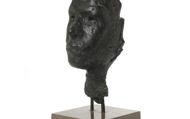 Kurt Trampedach: Maske. Unsigned. Patinated bronze on base of stone. H. 29 cm. with base 37 cm.
