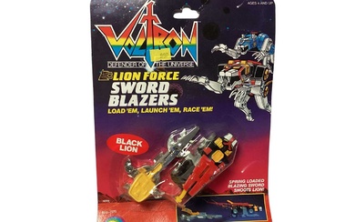 LJN (c1984) Voltron (Defender of the Universe) Sword Blazers including Lion Force No.7375 & Prince Lotar No.7375, on card with bubblepack (2)
