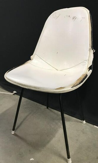 Mid Century Modern Style Side Chair