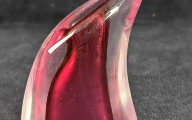 Murano Oggetti Stylistic Penguin Cobalt Red Vase