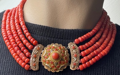 Necklace - 14 kt. Yellow gold Blood Coral