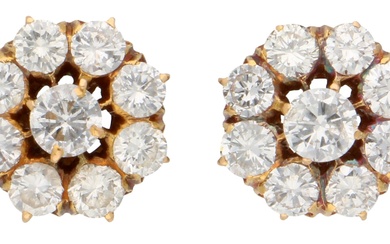 No Reserve - 18K Yellow gold rosette earrings set with approx. 1.60 ct. diamonds.