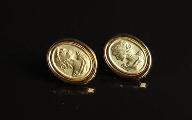 PAIR OF EAR BUTTONS gold, 4.8 g