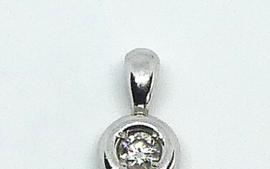 PENDANT in white gold, set with a diamond in a closed setting. Gross weight 1 g