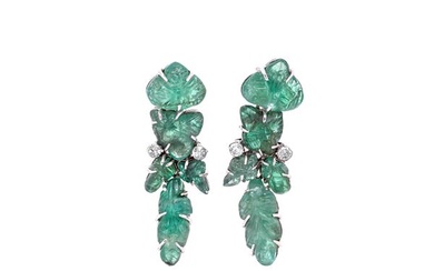 Pair of "Tutti frutti" earrings in platinum, diamonds and emeralds