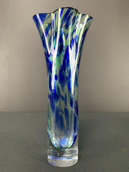 Sea Of Sweden Renate Stock Art Glass Vase