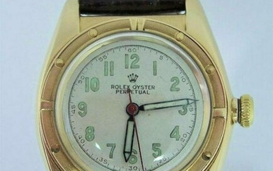 Solid 14k Gold ROLEX Bubble Back Automatic Watch 1940s