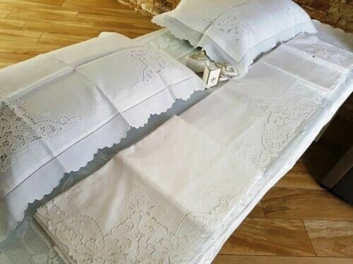 Spectacular Sheet in pure linen embroidery Carving and full point completely by hand - 265 x - Linen - 21st century