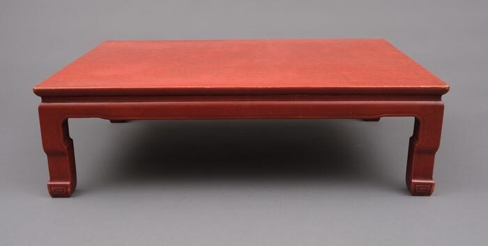 Table - Wood - Japanese coral red lacquered unrestored low table (zataku) - Japan - Taishō period (1912-1926)