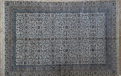 (-), Tabriz 295 x 198 cm