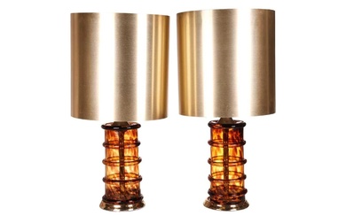 Une paire de grandes lampes de table en verre de Murano, en verre fumé de...