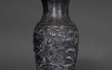 Vase balustre en argent 800°/°° à décor en... - Lot 21 - Kahn & Associés